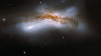 The merger remnant NGC 520